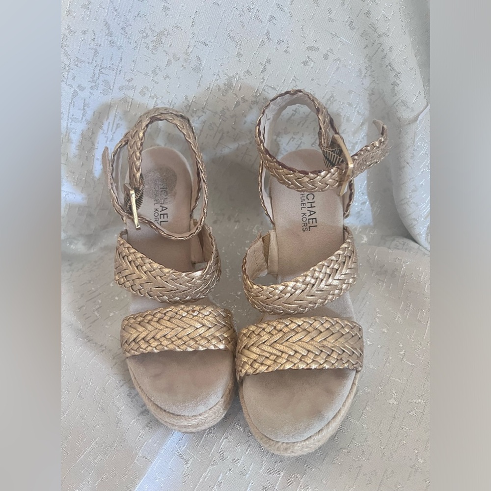 Michael Kors Womens Gold Leather Open Toe Wedge Ankle Strap Heels